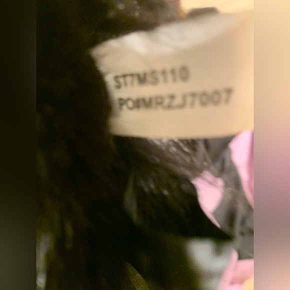 St John Fur - Picture 3 of 5